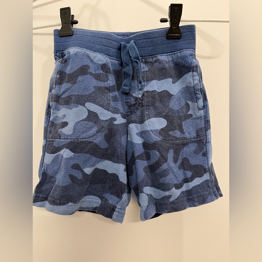 Gap camouflage boys 3T shorts 100% cotton